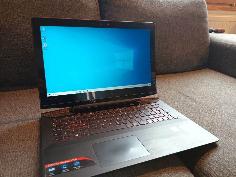 Lenovo ideapad y700