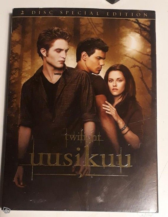 Twilight Uusikuu, 2 disc special edition