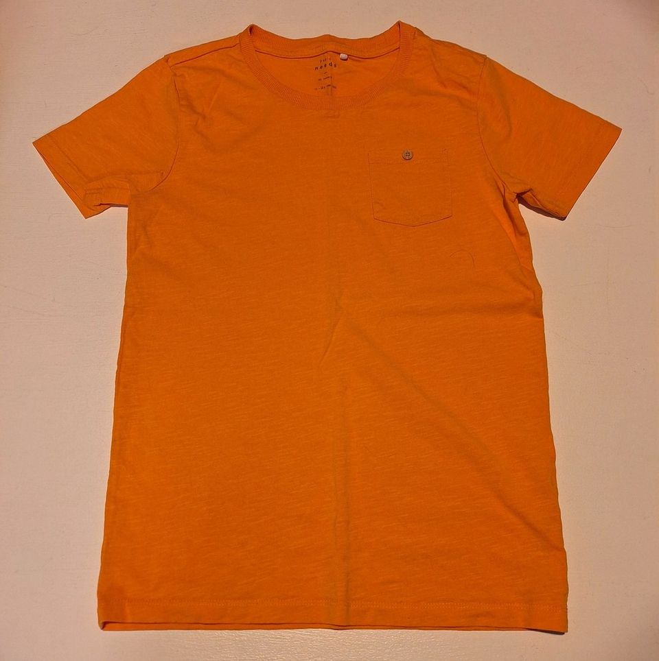 T-paita, koko 146-152 cm