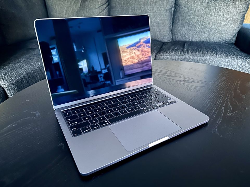 Apple MacBook Pro 13" (2020)