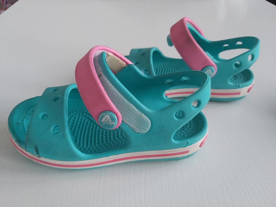 Crocs crocband sandaalit 24