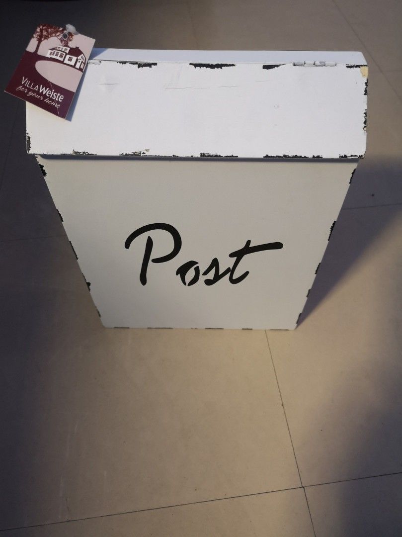 Villa Weiste postilaatikko