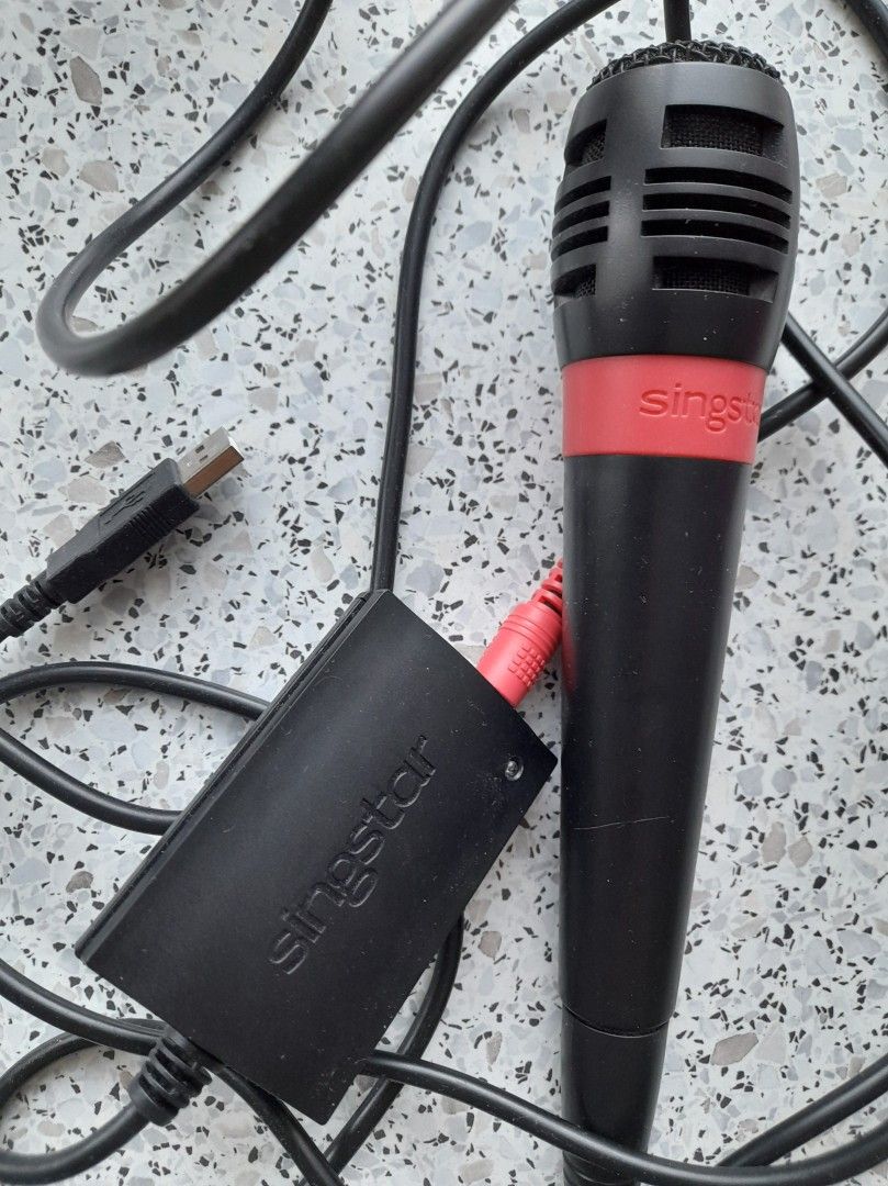 Singstar mikrofoni ja USB-adapteri