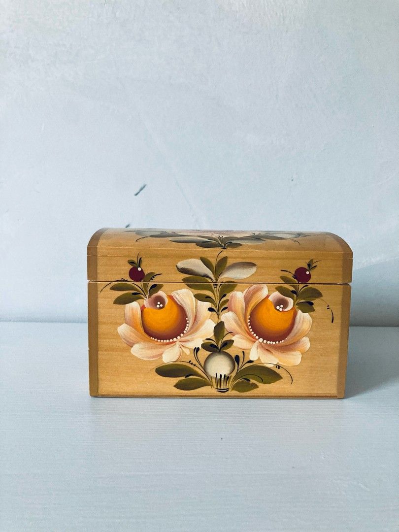 Vintage 1960-luvulta puinen korulaatikko