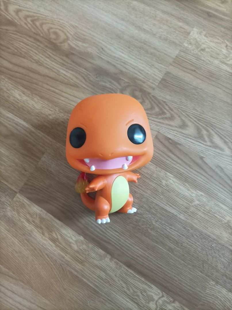 Funko pop pokemon charmander