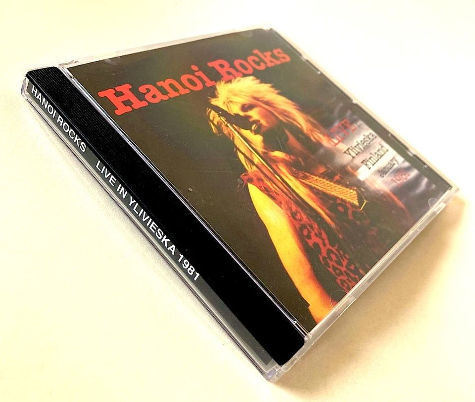Hanoi Rocks live 1/1981 harvinainen + Japan imports