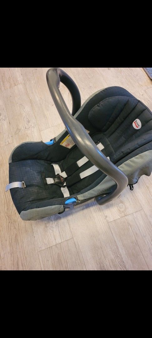 Britax Turvaistuimet!