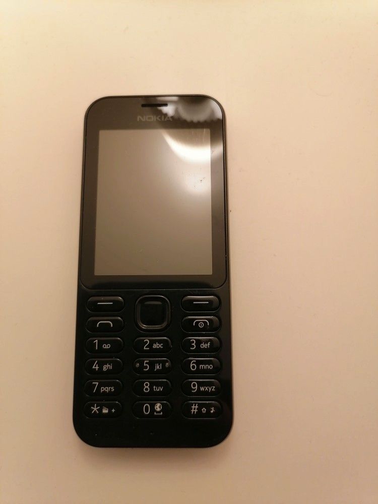 Nokia puhelin