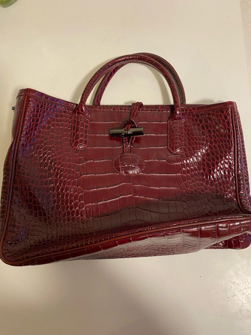 Longchampin aito punainen käsilaukku
