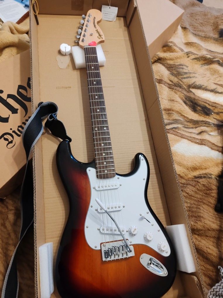 Squier Stratocaster by Fender