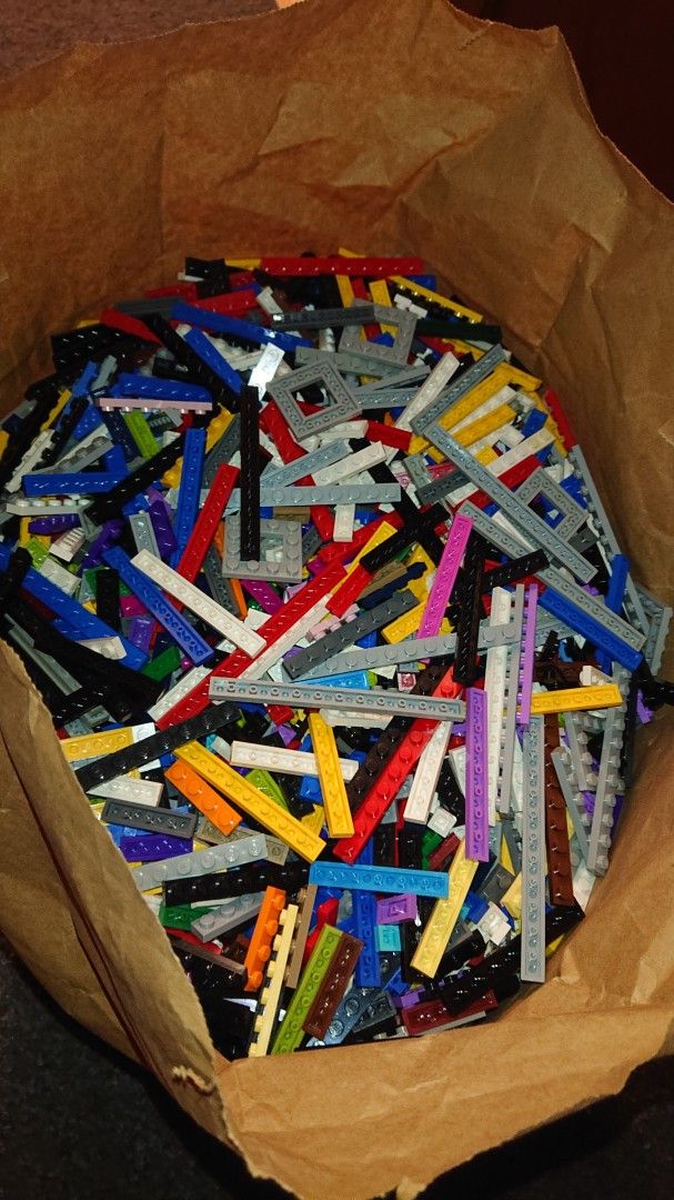 Lego platekassi (XX)