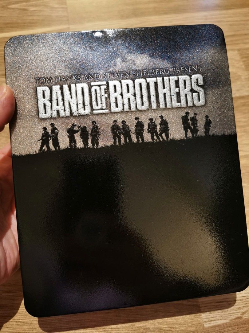 Band of Brothers Bluray Steel Box (6 levyä)