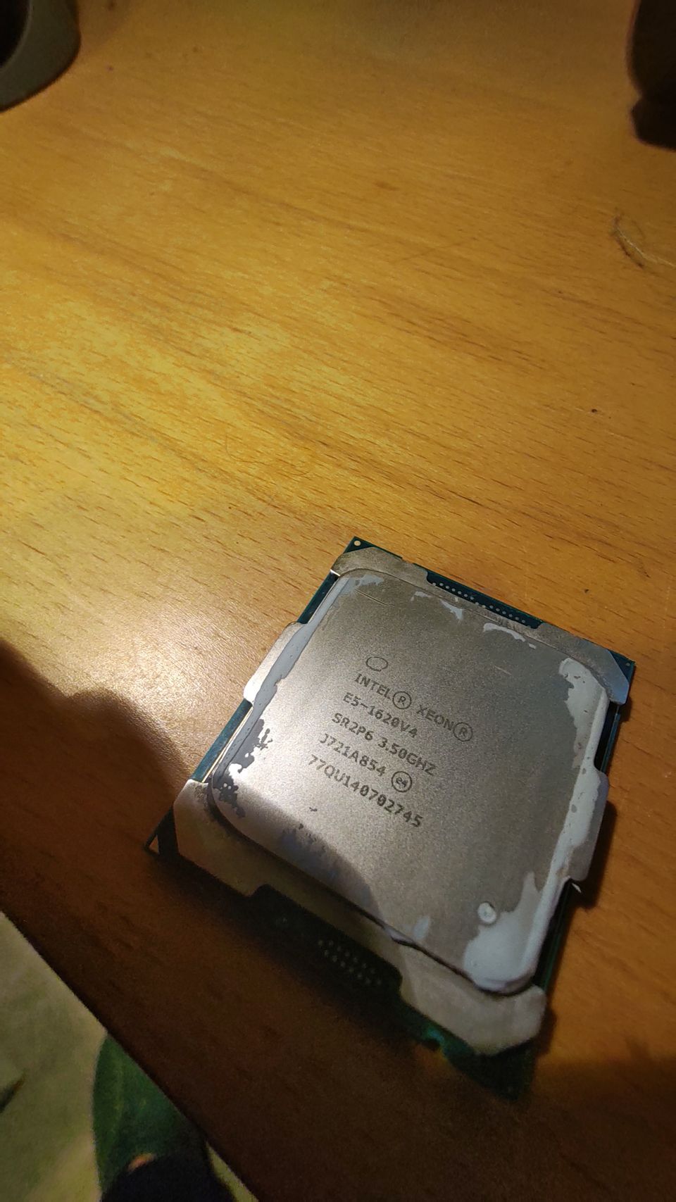 Intel xeon 1620v4 prossu