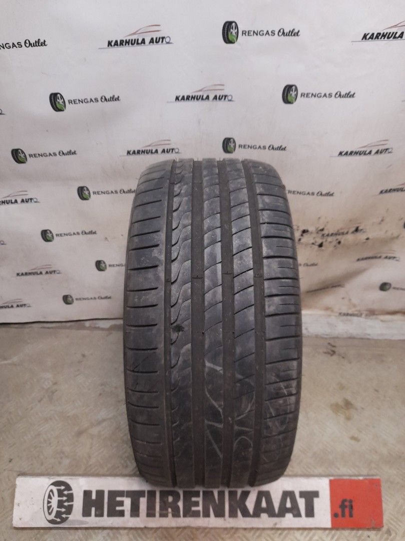 275/35 R20" käytetty Kesärenkaat