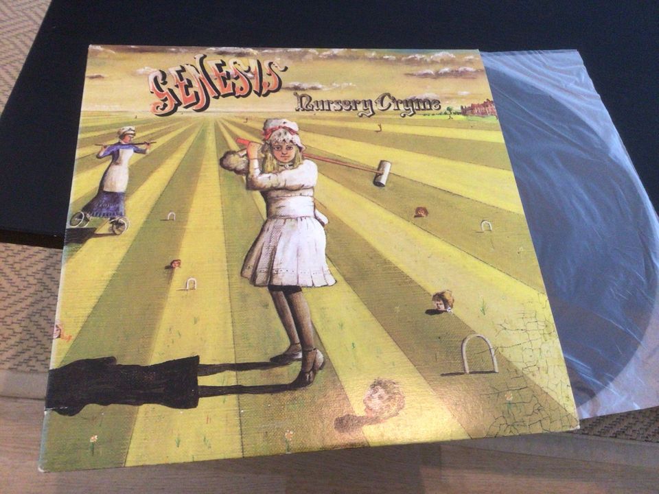 Genesis-Nursery Cryme