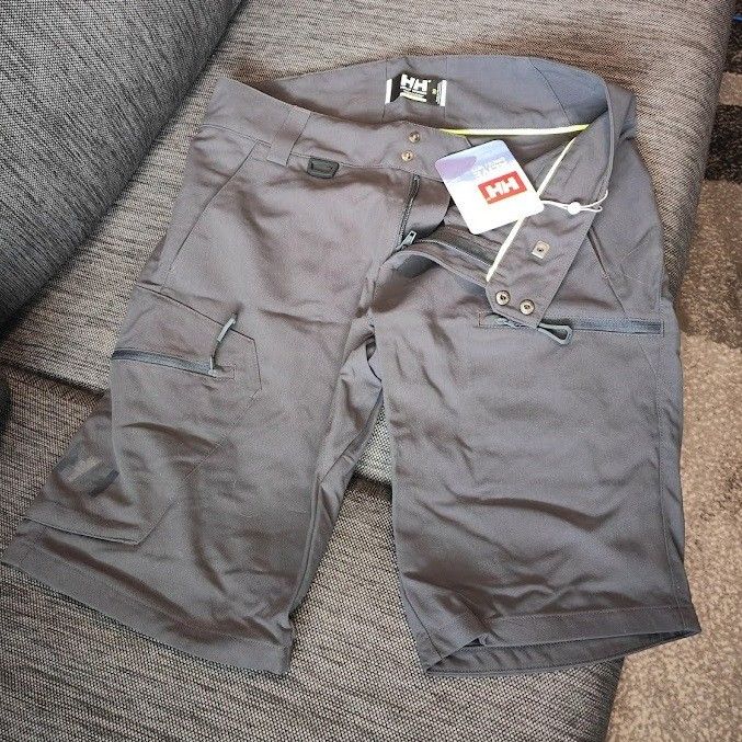 Helly Hansen Crewline Cargo Shorts (UUDET) (-65% OVH) miesten shortsit, koko 30