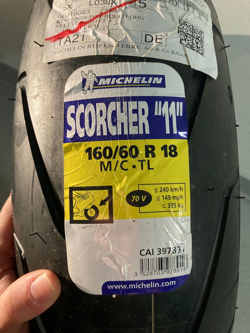 Michelin Scorcher 11 160/60 R 18 eturengas