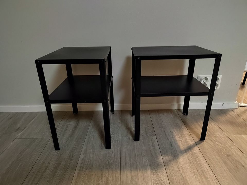Ikea knarrevik yöpöydät