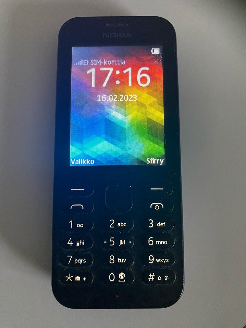 Nokia 211 rm-1111 puhelin