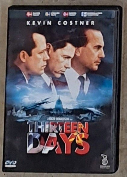 Thirteen days dvd