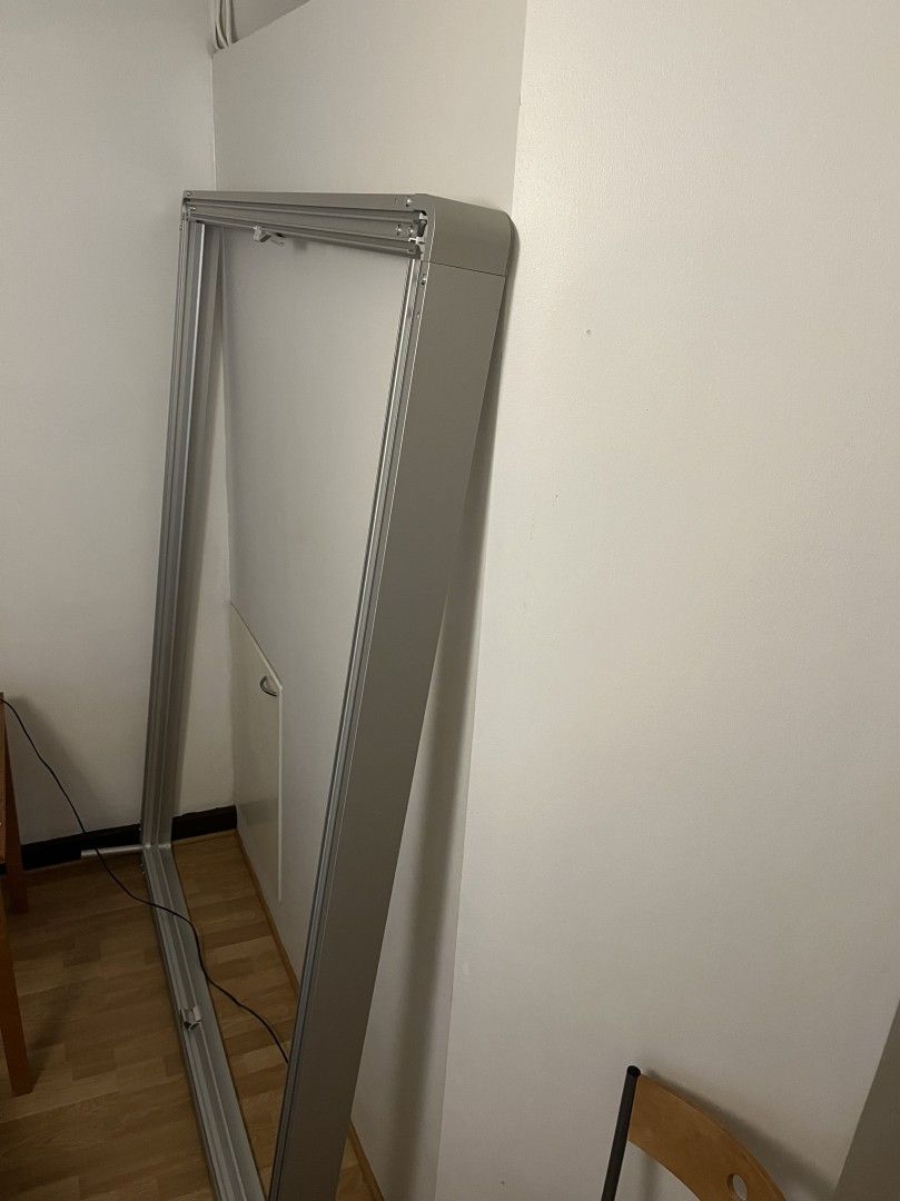 Ikea sängyn runko 160X200 cm