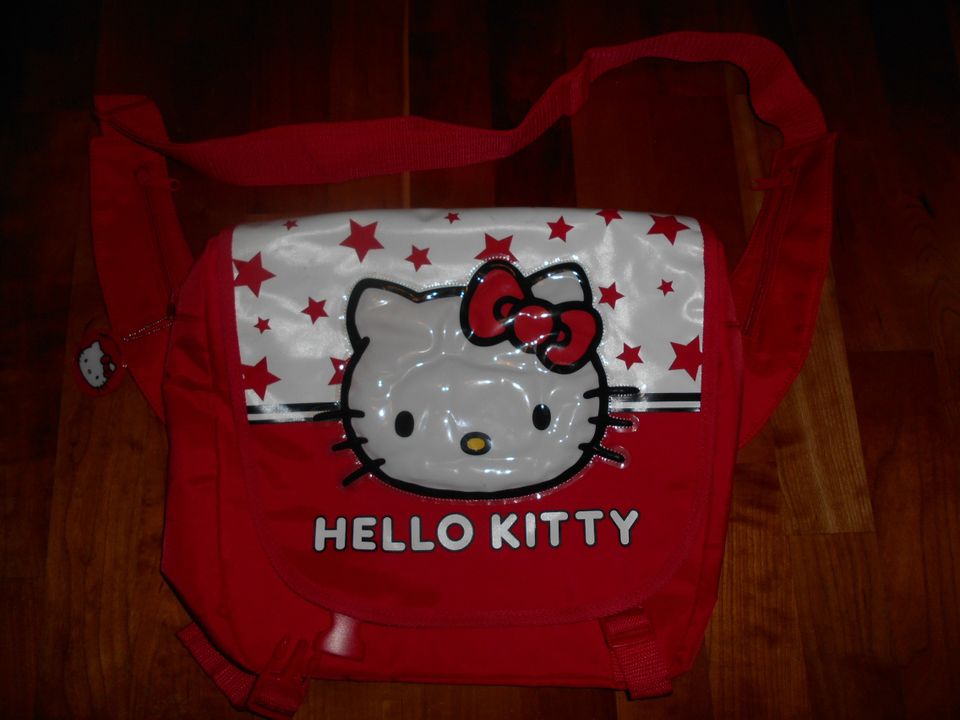 Hello Kitty Sanrio olkalaukku