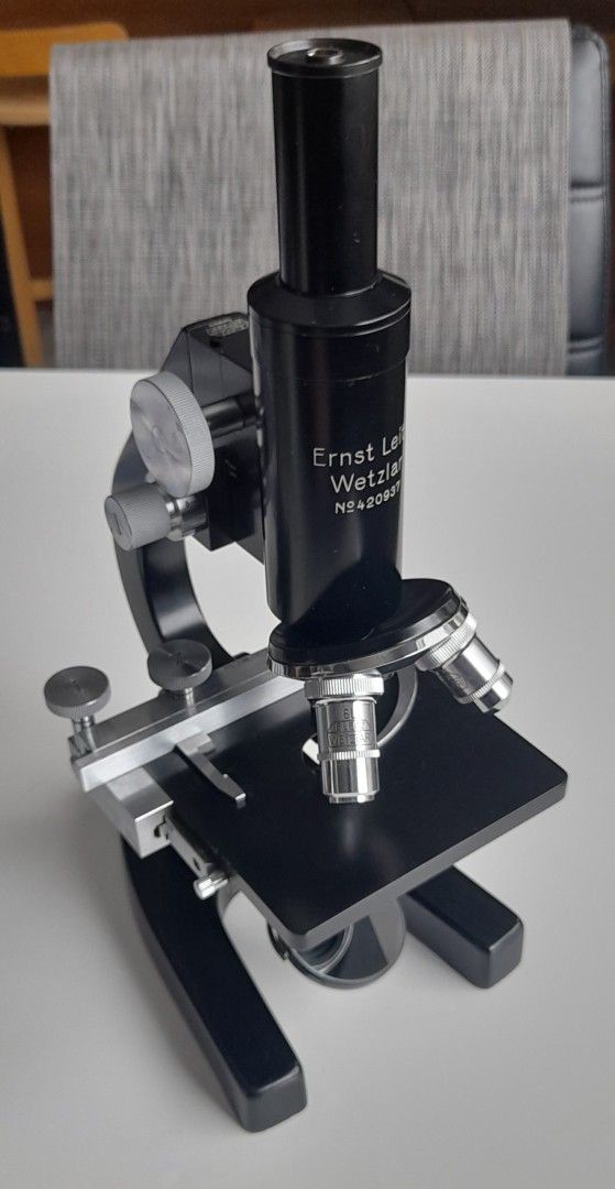 Mikroskooppi, Ernst Leitz Wetzlar, 1950-luku