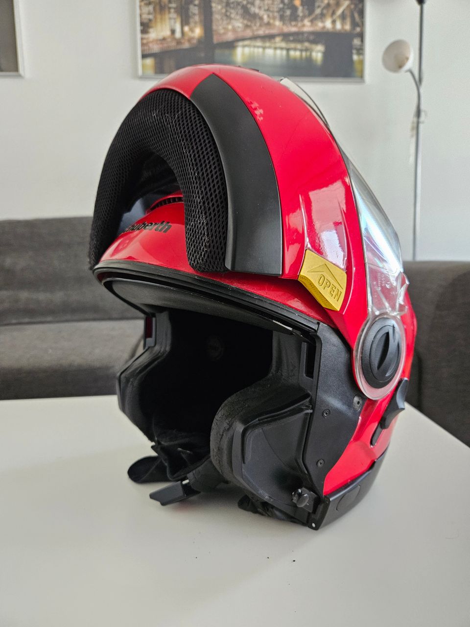 Schuberth C2 avattava kypärä