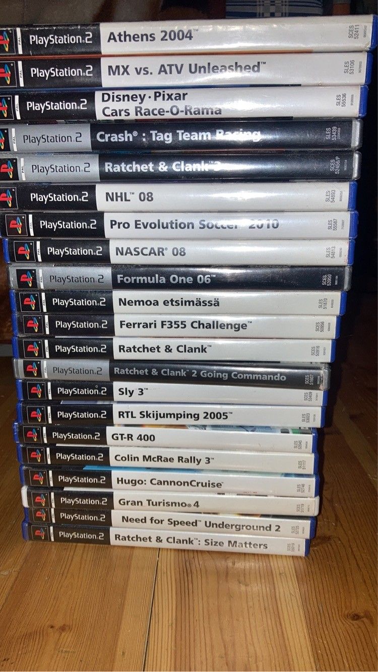 playstation 2 pelejä