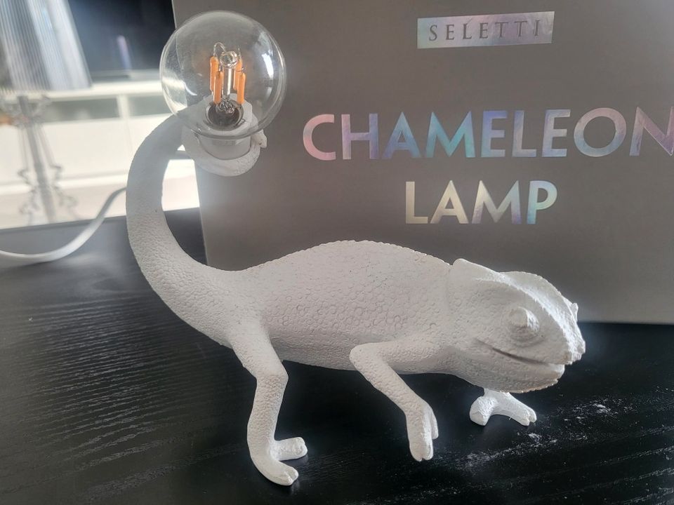 Seletti kameleontti-lamppu