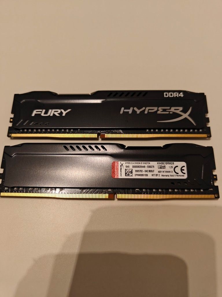 Kingston Fury HyperX, DDR4 2666MHz, 2x4GB
