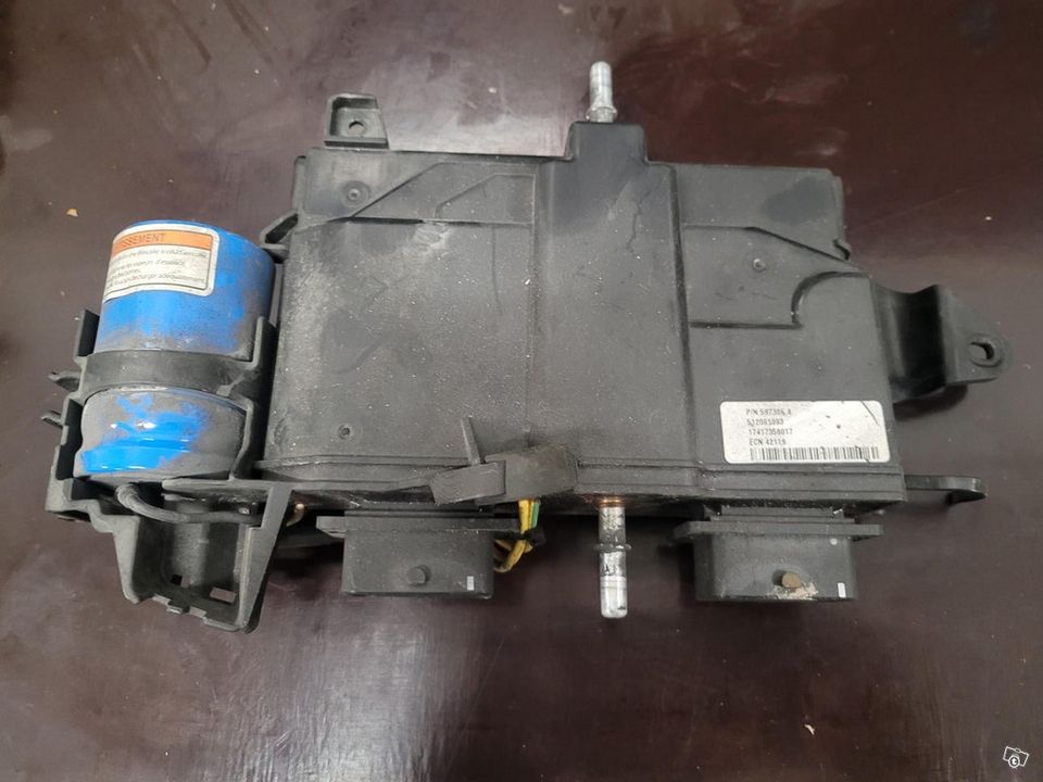 850 ecu boksi