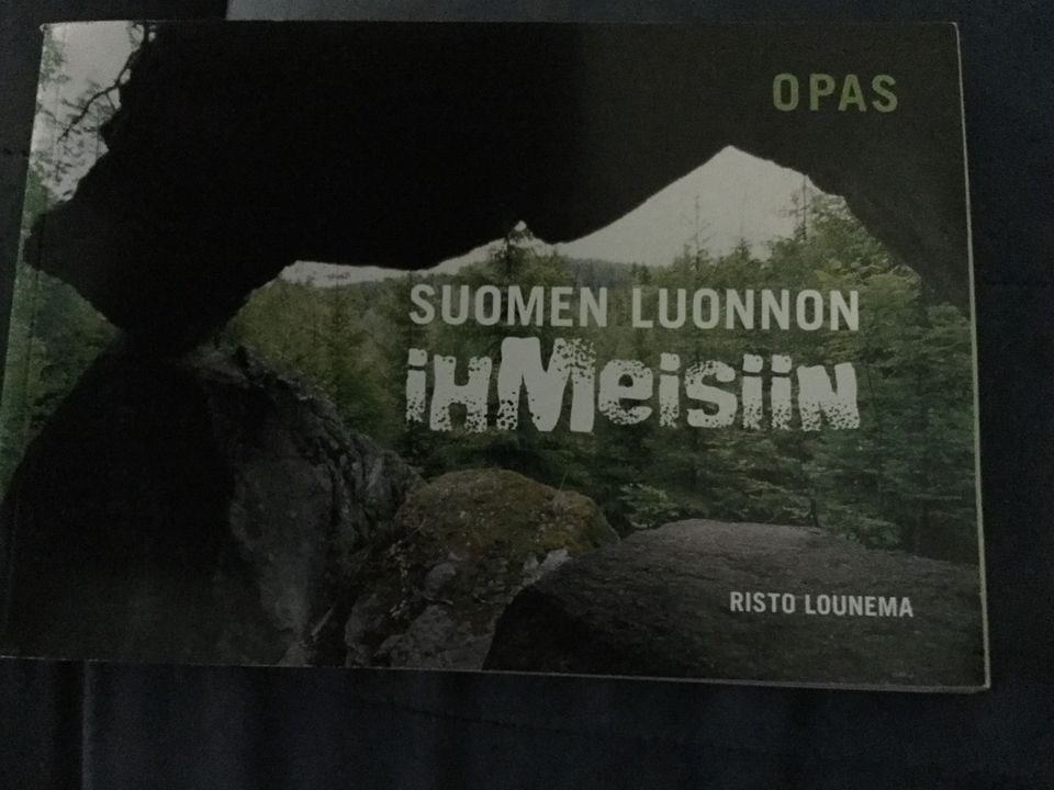 Opas Suomen luonnon ihmeisiin -kirja