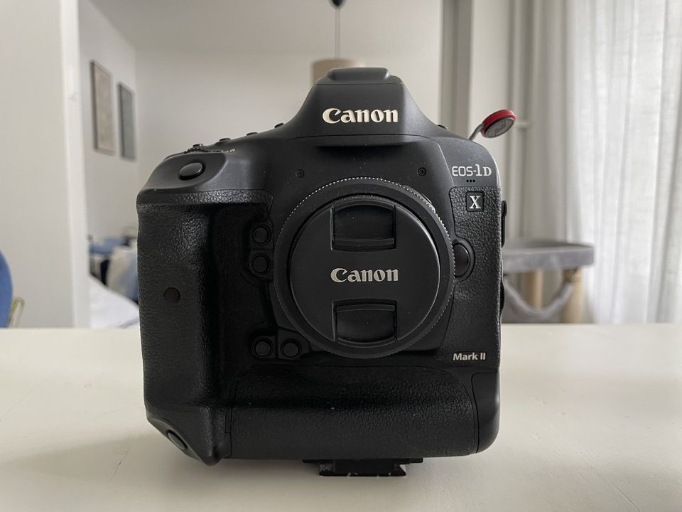 Canon 1DX mk ii täydellinen paketti