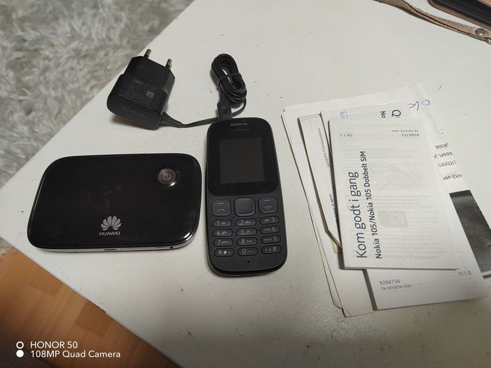 Nokia 105+Reititin Huawei E5776 4 G