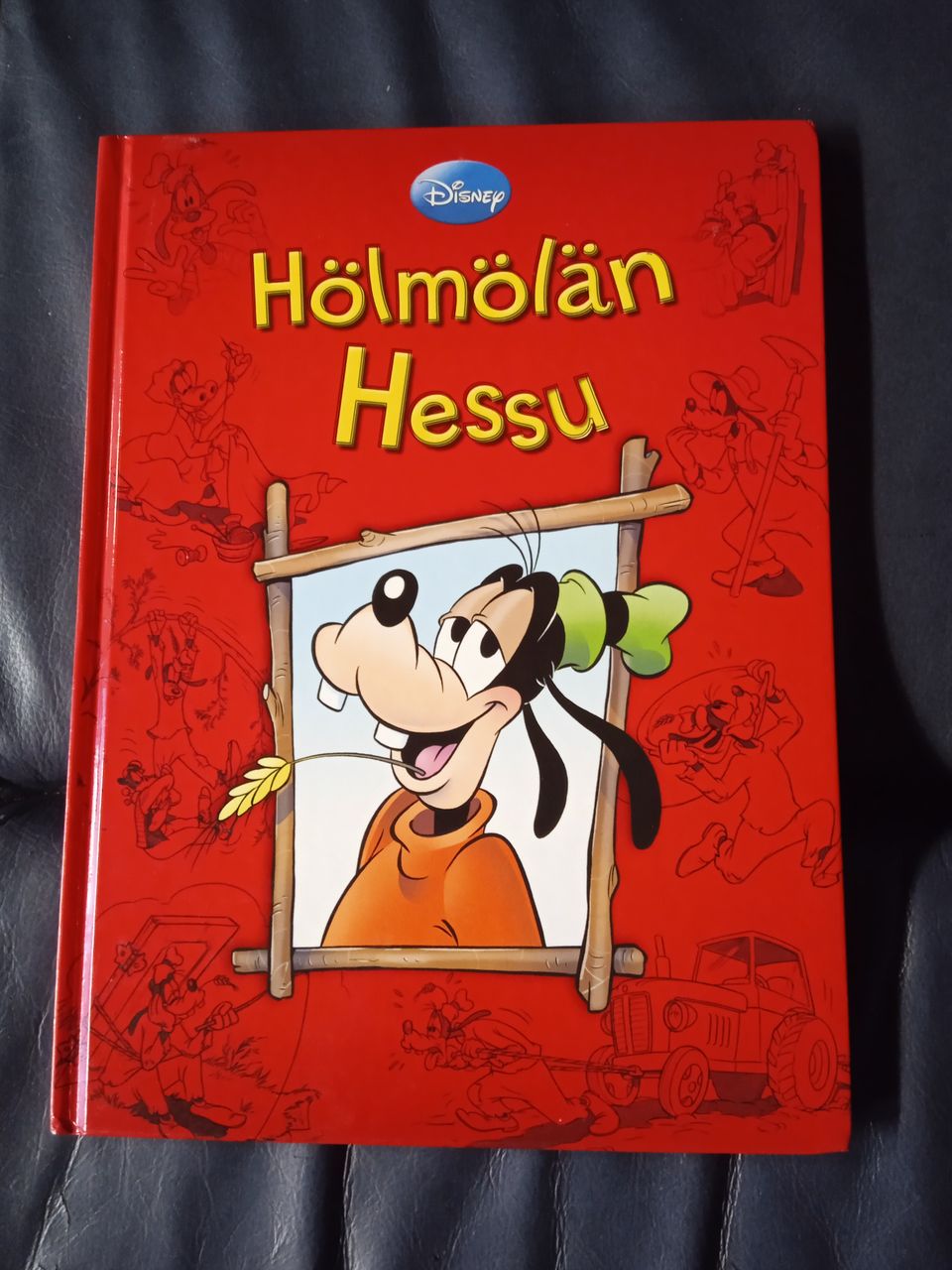 Lukematon Disney Hölmölän Hessu lastenkirja spk