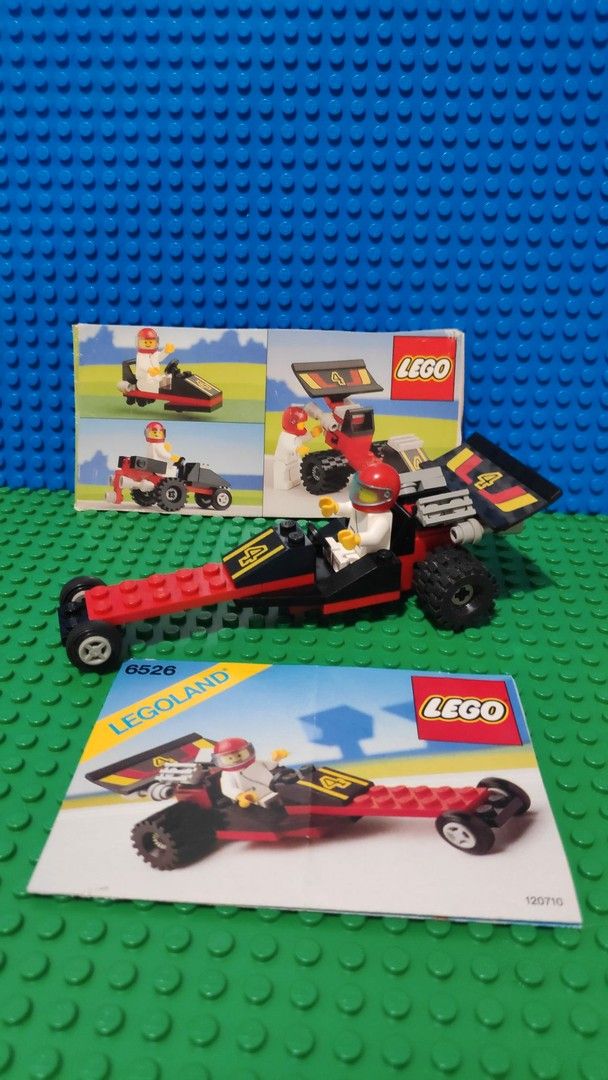 1989 Lego Red Line Racer 6526