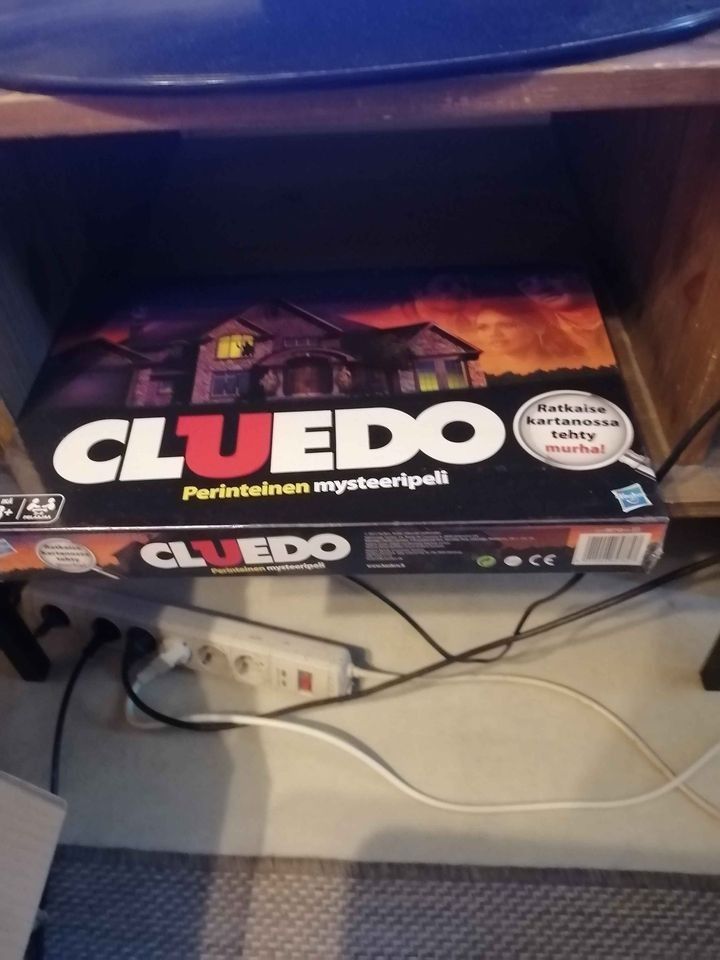 Mysteeripeli CLUEDO