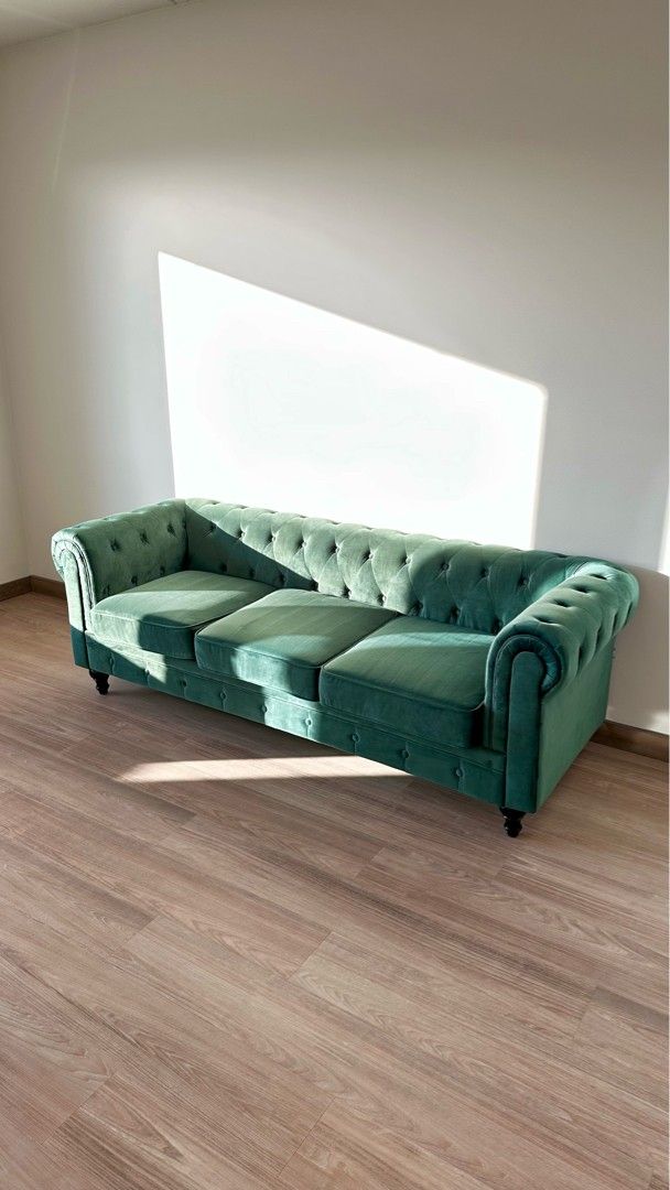 Uusi sohva
