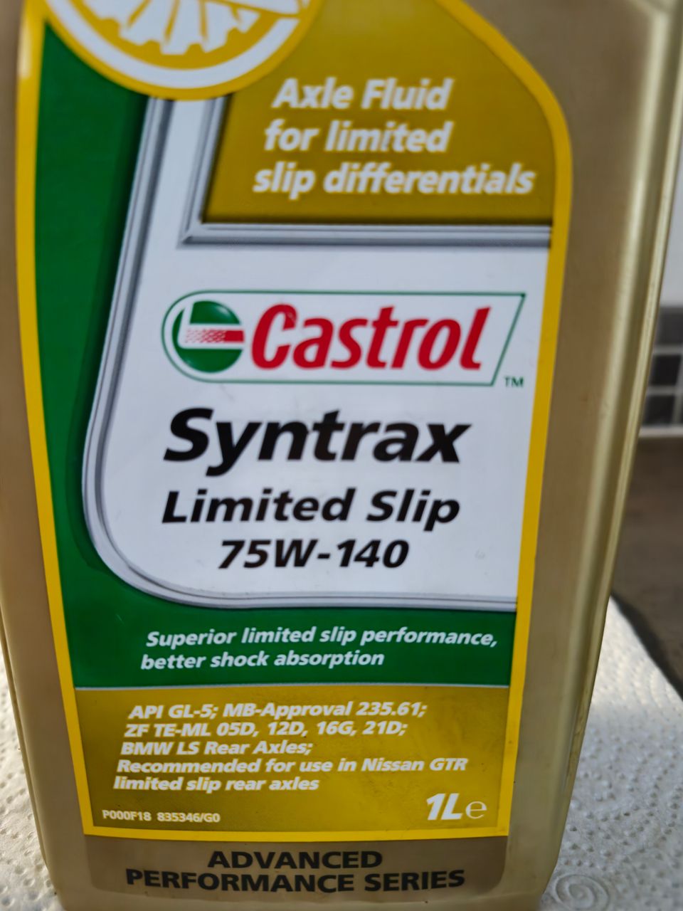 Castrol peräöljy + Comma ohjaustehostinöljy