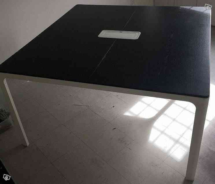 IKEA Black White Bekant Table 140x140x73cm