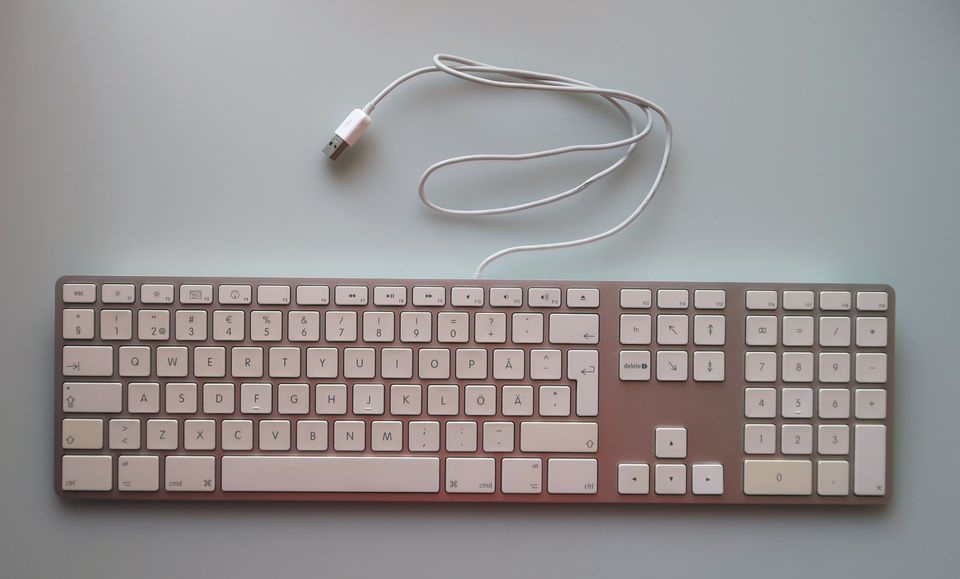 Apple USB Keyboard numeronäppäimistöllä
