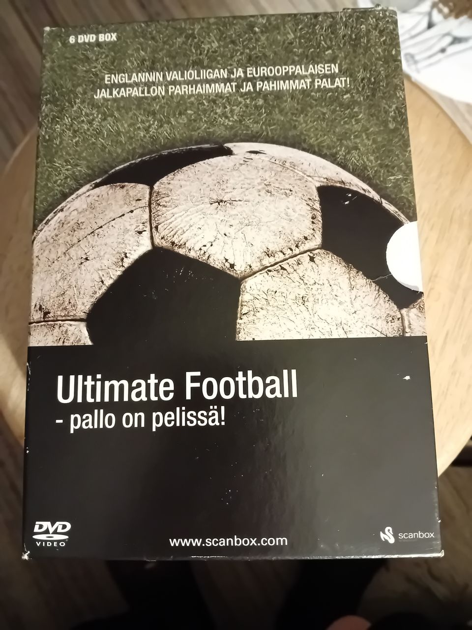 DVD:t 6 kpl   Ultinate football - pallo on pelissä