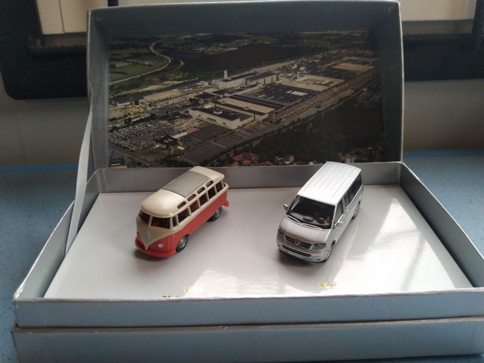 Volkswagen Transporter 50 jahre 1:87/HO