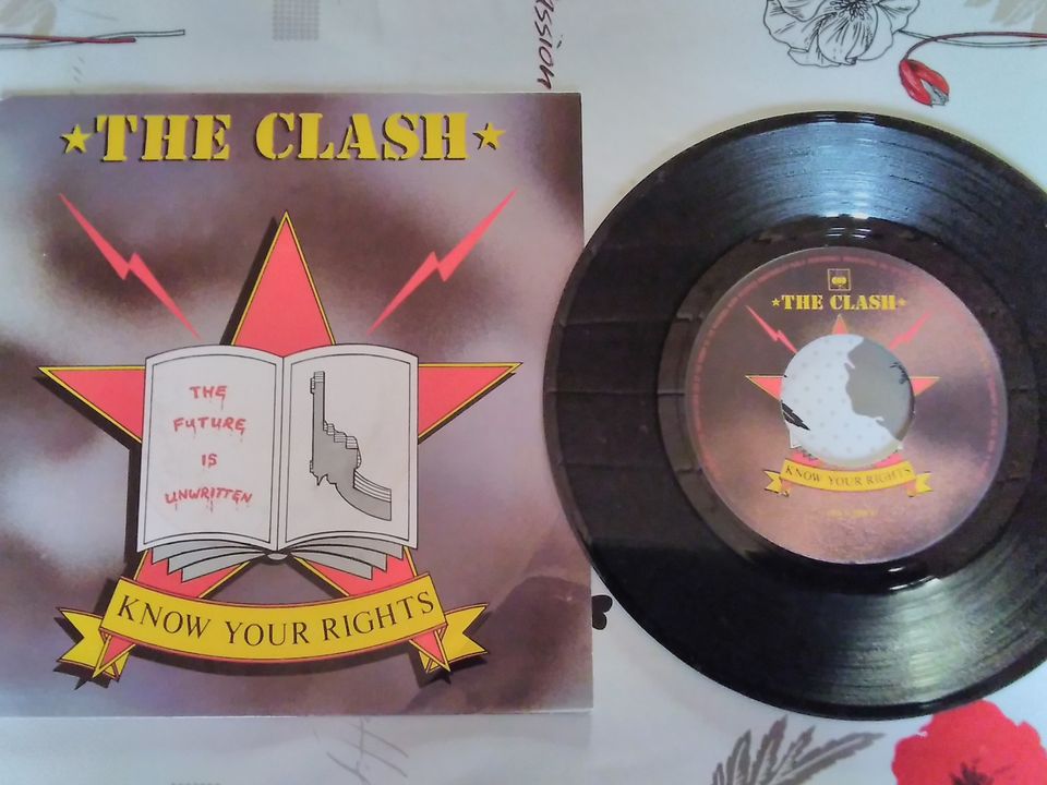 The Clash 7" Know your rights