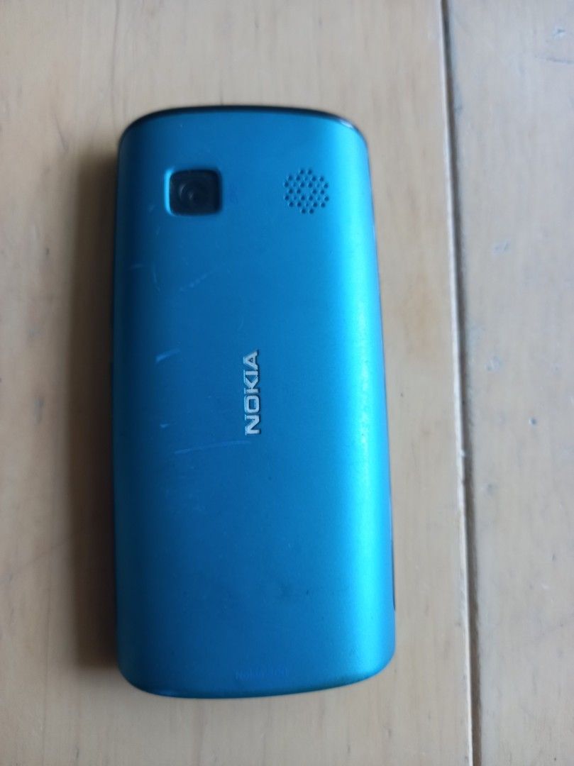 Nokia 500