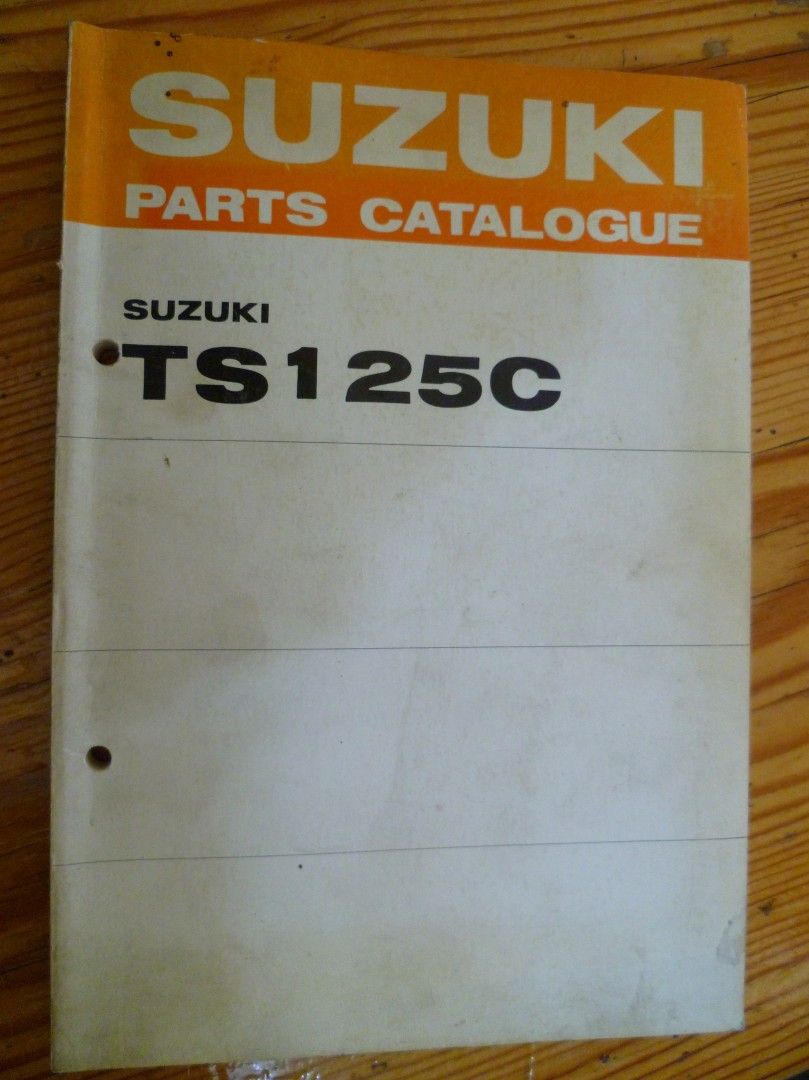 Suzuki Varaosakirja TS 125 C 1977