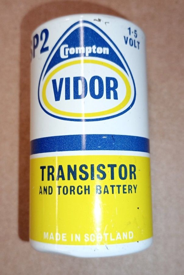 Crompton vidor +sp2 made in Scotland 1,5V transistor paristo