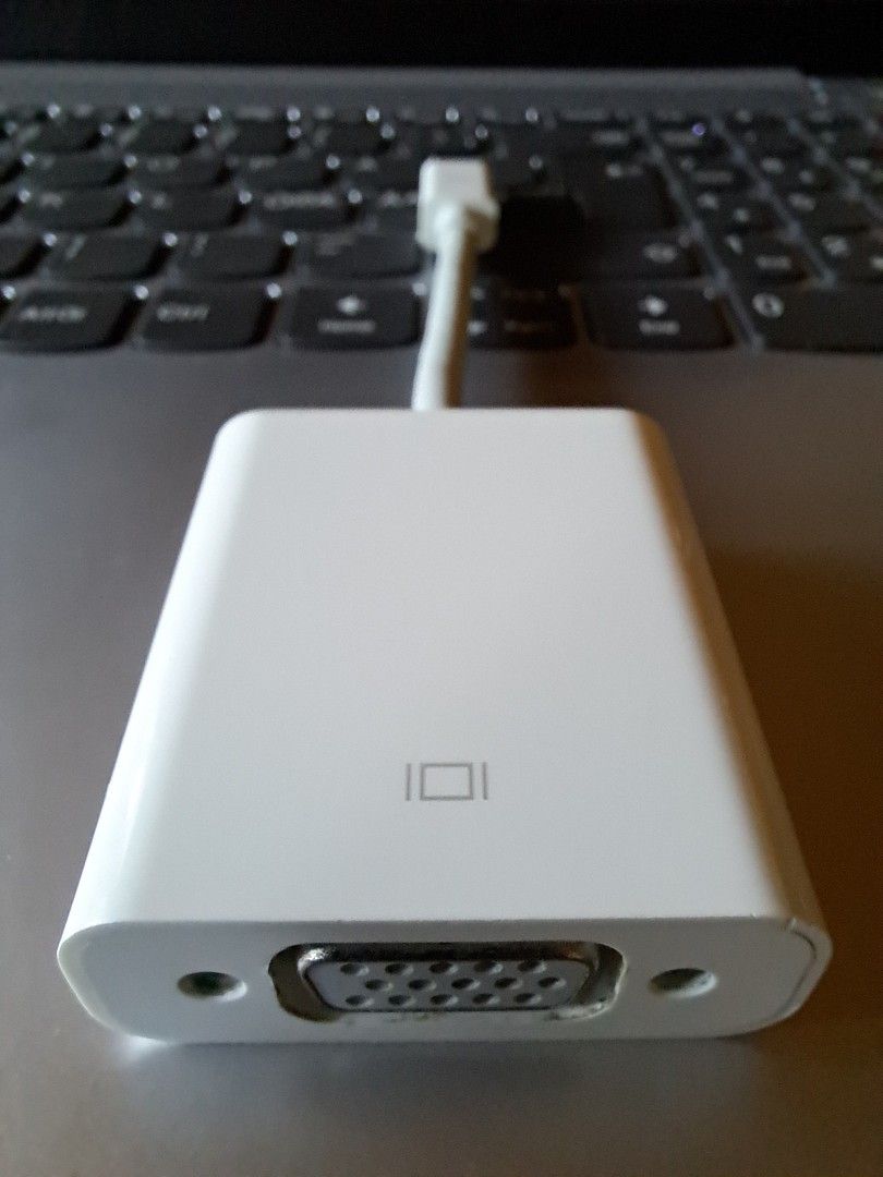 Apple mini displayport to vga adapteri