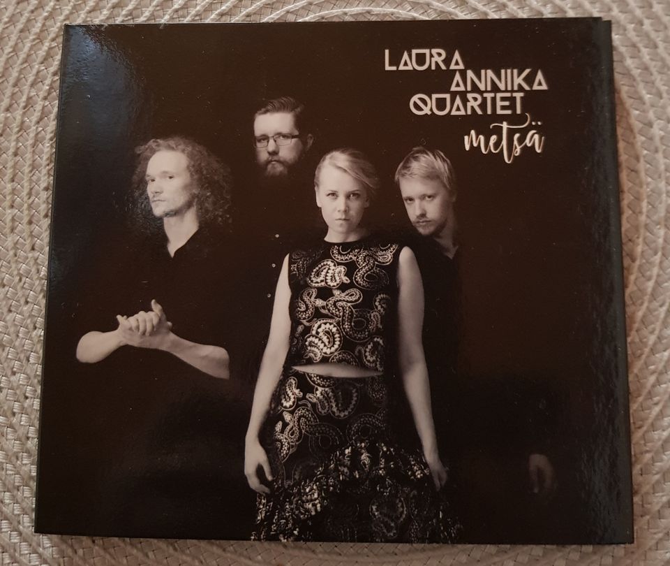 Laura Annika Quartet / cd